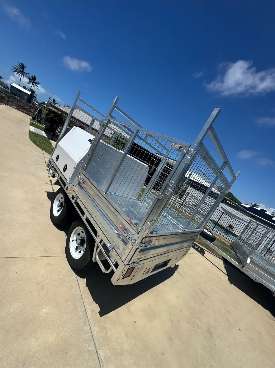 TRADIE TRAILERS